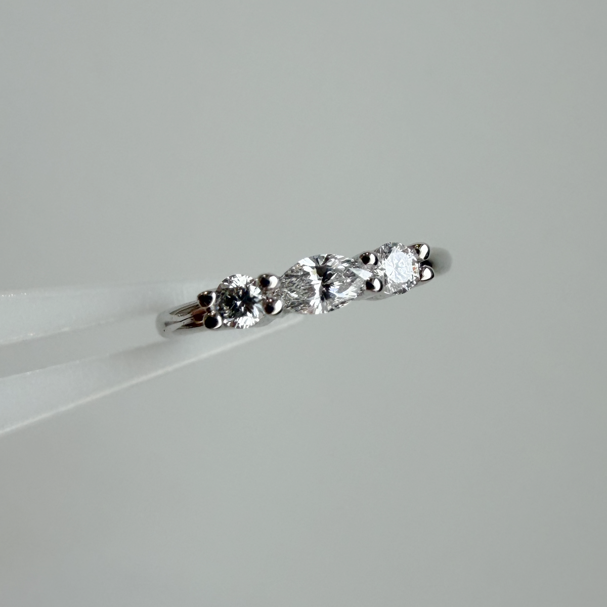 Kai Seam Ring with Diamonds