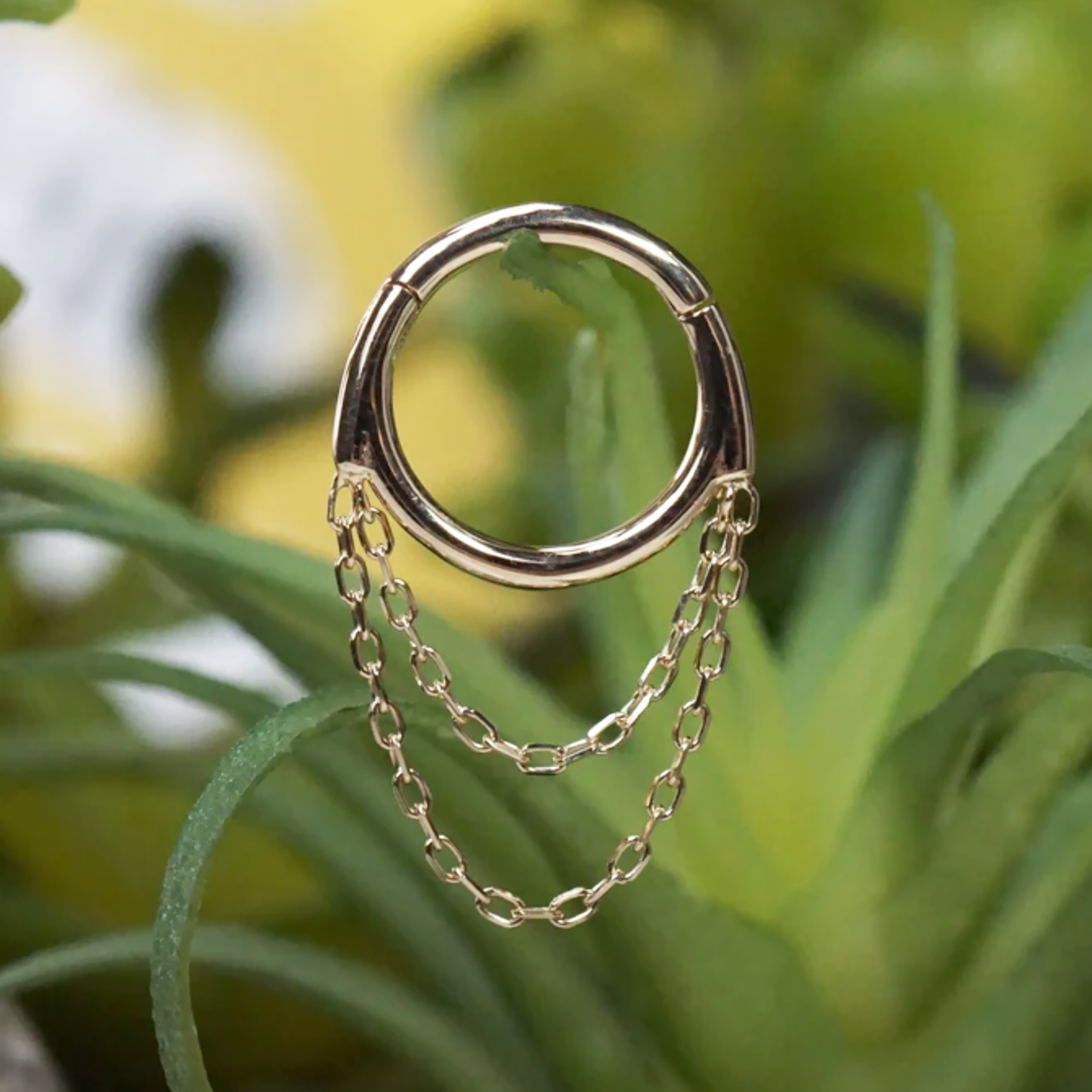 Chain Drape Hinge Ring