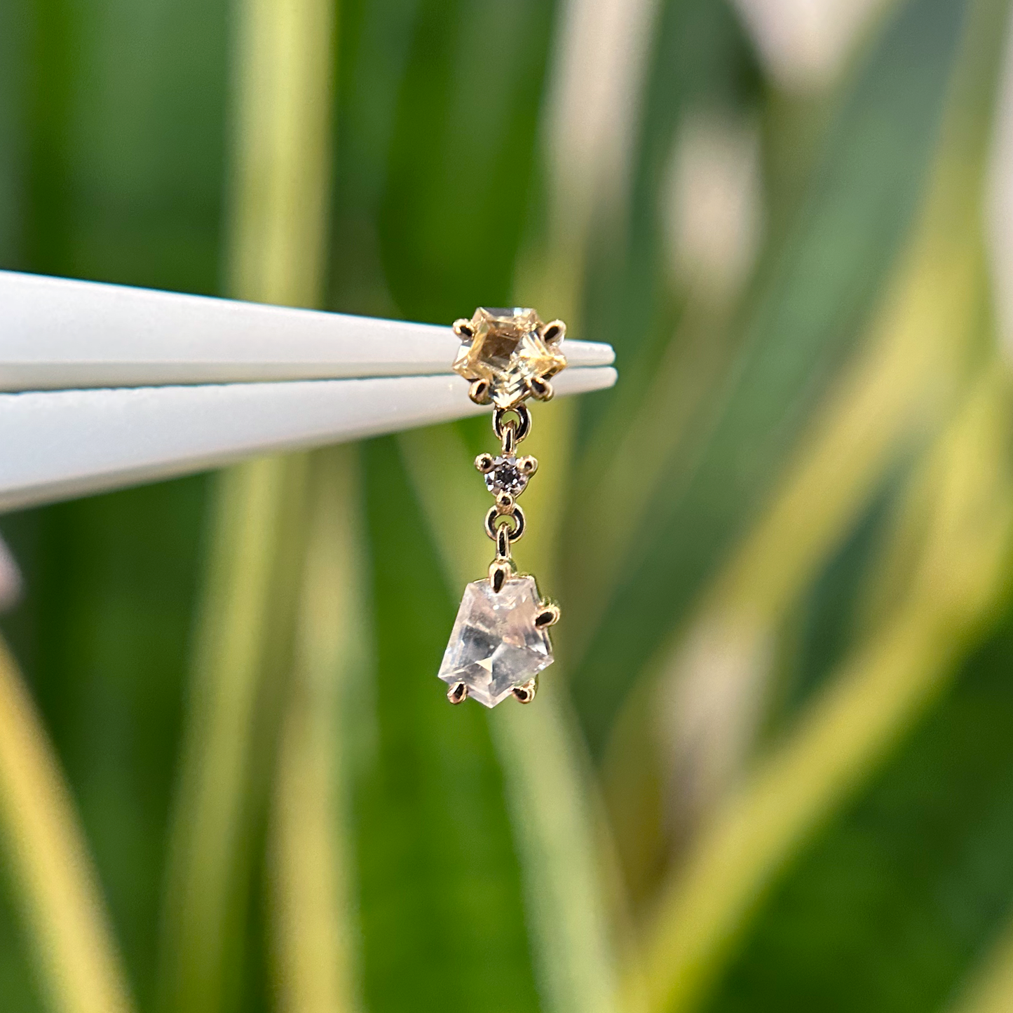 Pastel Freeform Sapphire Threadless End